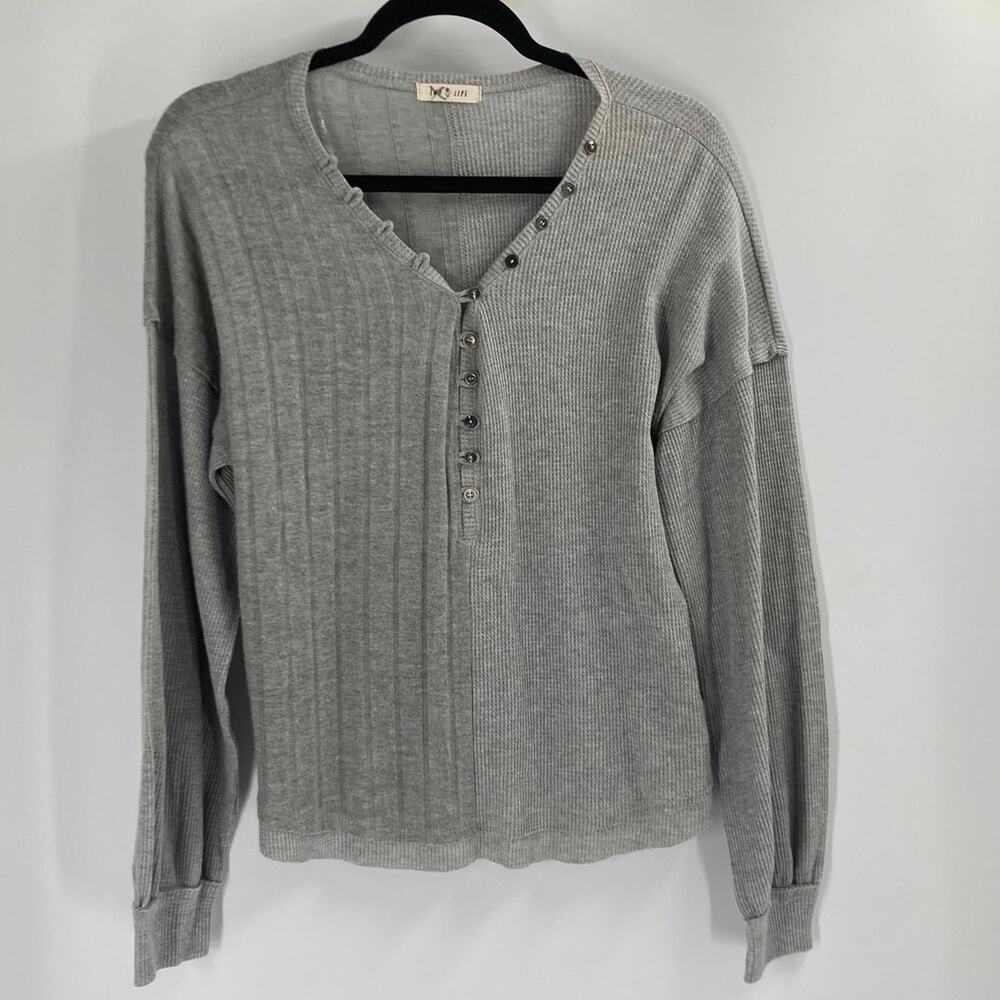 Two Lips Waffle Ribbed Mixed Gray Long Sleeve Top Women’s Large Casual  NEW